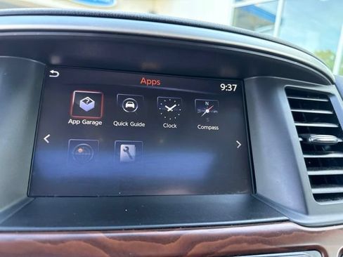 Used 2017 Nissan Pathfinder Platinum w/ Family Entertainment Package AWD/4WD image 36