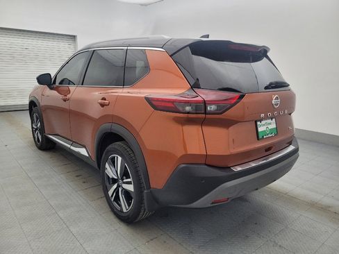 Used 2021 Nissan Rogue SL w/ Premium Package image 5