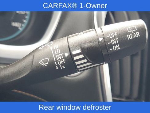 Used 2021 Chevrolet Traverse LS image 14