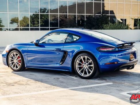 Used 2017 Porsche 718 Cayman S image 53