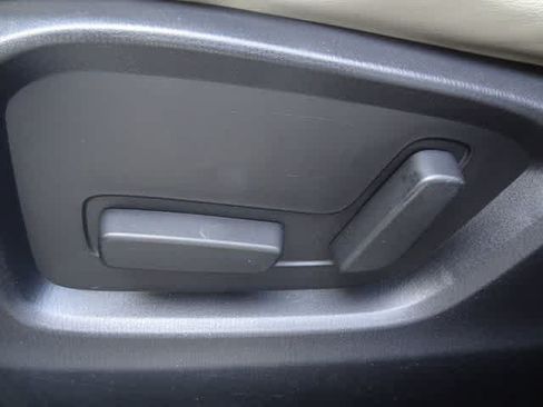 Used 2019 MAZDA CX-5 Touring FWD image 8