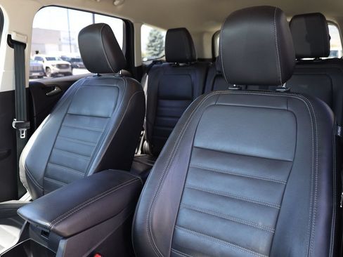 Used 2018 Ford Escape SEL AWD/4WD image 17