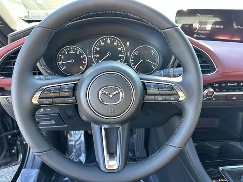 New 2026 MAZDA MAZDA3 Hatchback w/Premium Plus Pkg AWD/4WD image 18