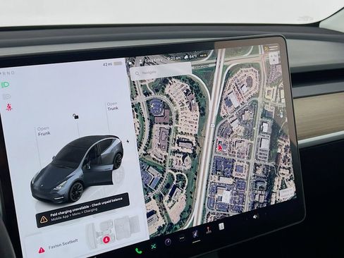 Used 2023 Tesla Model Y Long Range image 15