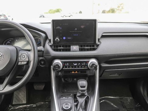 Certified 2024 Toyota RAV4 XLE AWD/4WD image 13