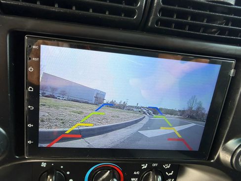 Used 2010 Ford Ranger XL image 17