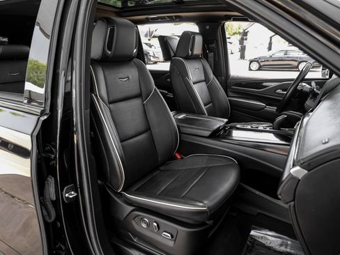 Used 2024 Cadillac Escalade ESV Sport w/ Touring Package AWD/4WD image 38