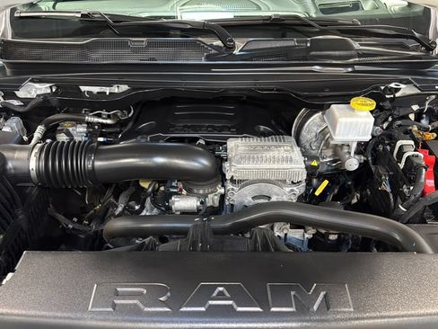 Used 2024 RAM 1500 Limited AWD/4WD image 39