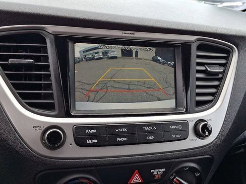Used 2021 Hyundai Accent SEL FWD image 18
