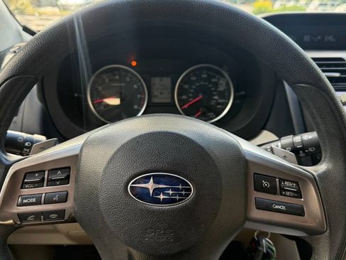 Used 2014 Subaru Crosstrek 2.0i Premium w/ Moonroof Package AWD/4WD image 14