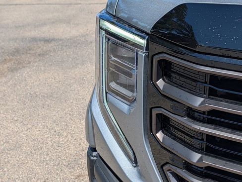 New 2026 GMC Sierra 1500 AT4X AWD/4WD image 4