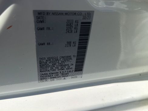Used 2024 Nissan Altima 2.5 SV AWD/4WD image 40