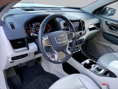 Used 2022 GMC Terrain Denali w/ Denali Premium Package AWD/4WD image 17