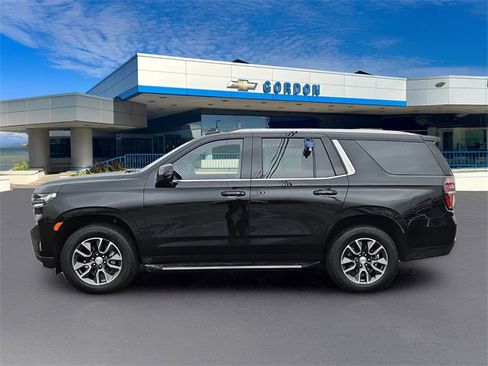 Used 2023 Chevrolet Tahoe LT w/ Luxury Package image 3