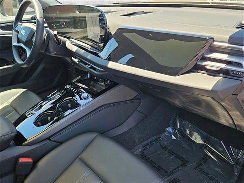Used 2025 Audi A5 2.0T Premium w/ Convenience Package AWD/4WD image 21