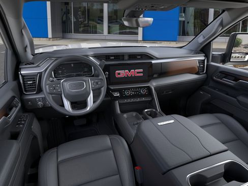 New 2026 GMC Sierra 2500 Denali w/ Denali Reserve Package image 15