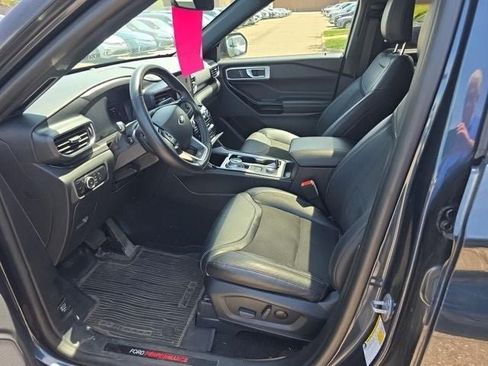 Used 2023 Ford Explorer ST AWD/4WD image 20