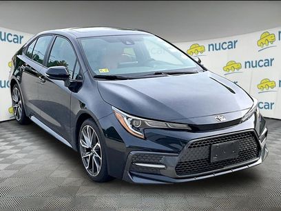Used 2022 Toyota Corolla SE w/ SE Premium Package