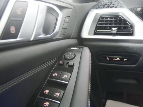 Certified 2025 BMW X5 sDrive40i w/ M Sport Package image 21