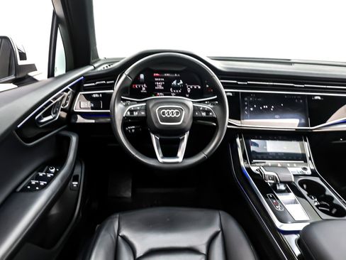 Used 2023 Audi Q7 3.0T Prestige image 6