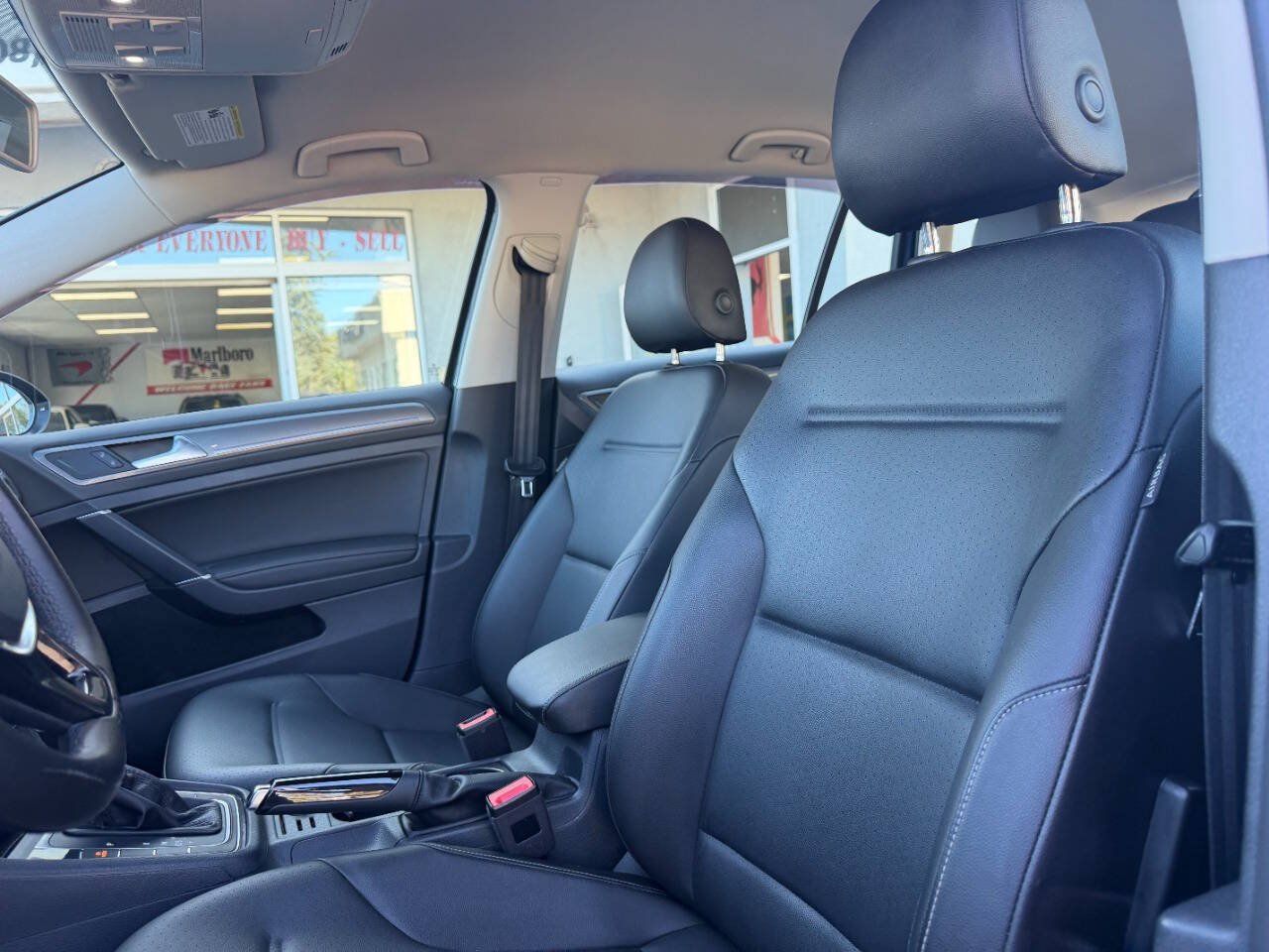 Used 2019 Volkswagen Golf Alltrack S AWD/4WD image 18