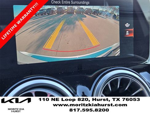 Used 2021 Mercedes-Benz GLB 250 4MATIC image 7