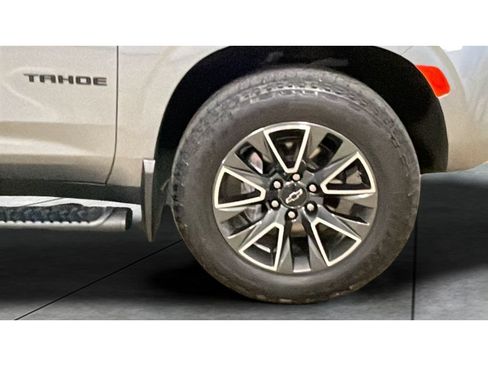 Used 2021 Chevrolet Tahoe Z71 w/ Rear Media and Nav Package AWD/4WD image 21