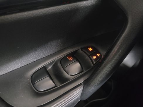 Used 2021 Nissan Rogue Sport SV FWD image 27