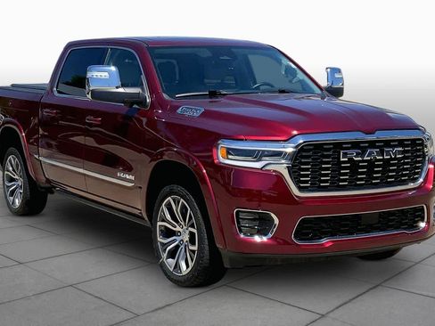 Certified 2025 RAM 1500 Tungsten w/ Off Road Group AWD/4WD image 3
