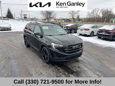 Used 2020 GMC Terrain SLE w/ Driver Convenience Package image 6