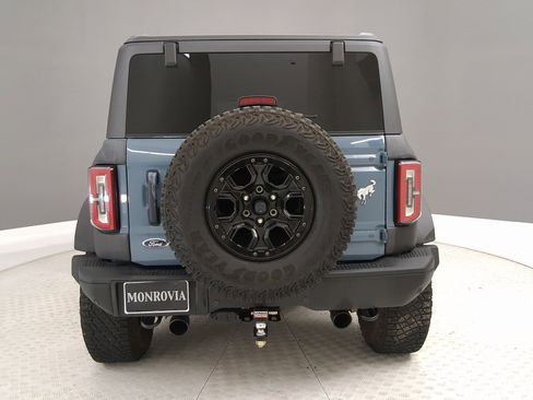 Used 2023 Ford Bronco Badlands image 8