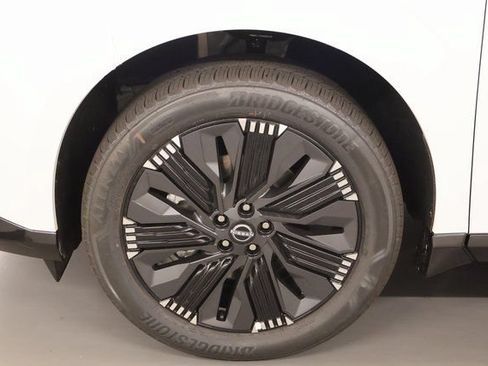 New 2026 Nissan Murano Platinum w/ Cargo Package AWD/4WD image 8