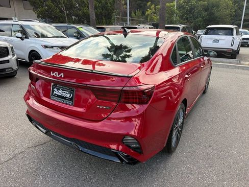 Certified 2024 Kia Forte GT-Line FWD image 7
