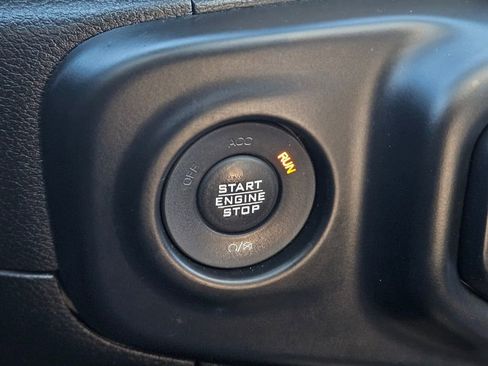 Used 2020 Jeep Gladiator Sport w/ Quick Order Package 24S image 20