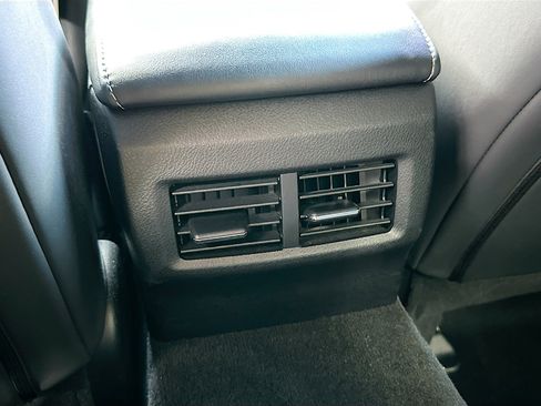 Used 2022 Lexus IS 350 F Sport image 27