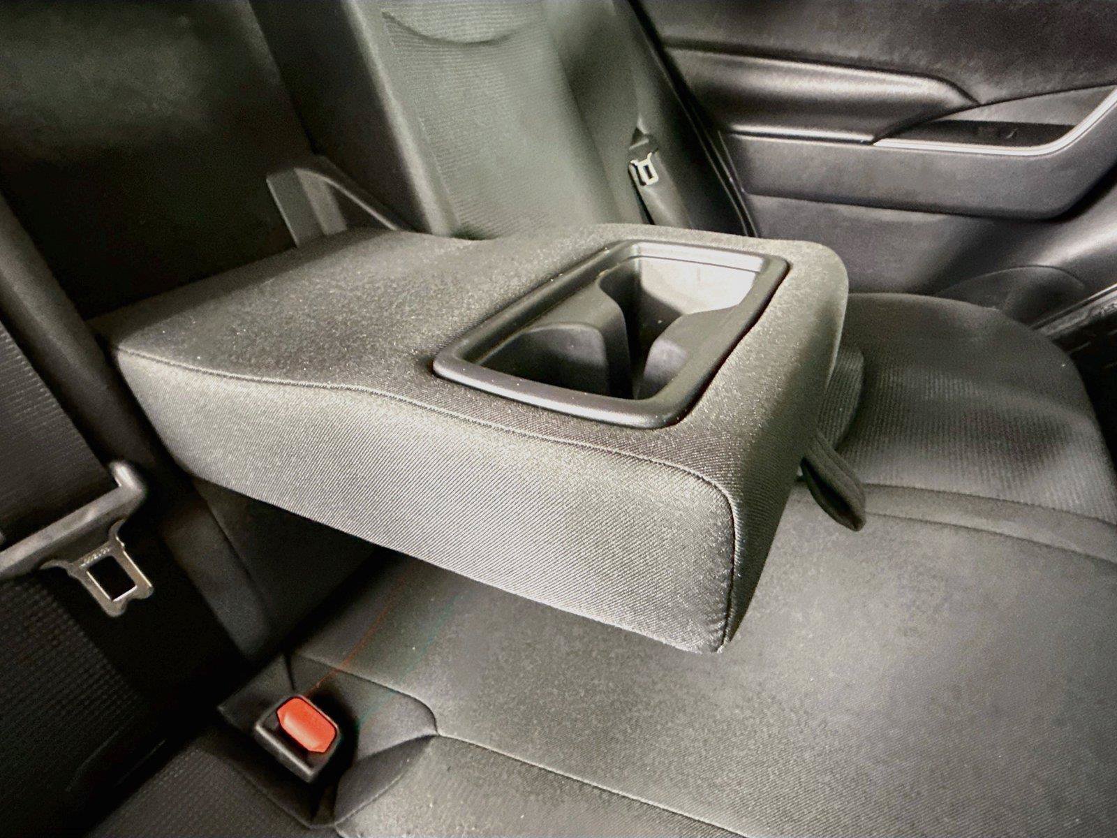 Used 2019 Toyota RAV4 LE AWD/4WD image 34