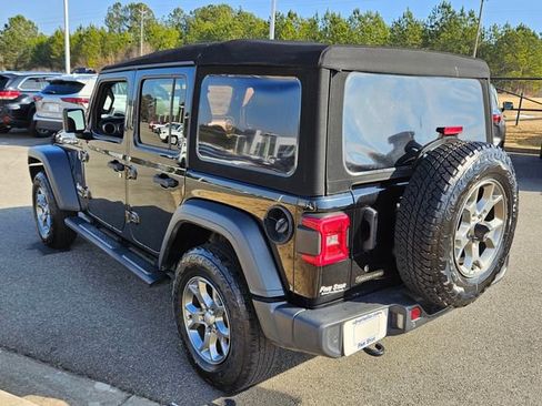 Used 2020 Jeep Wrangler Unlimited Sport image 10
