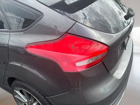 Used 2018 Ford Focus ST FWD image 23