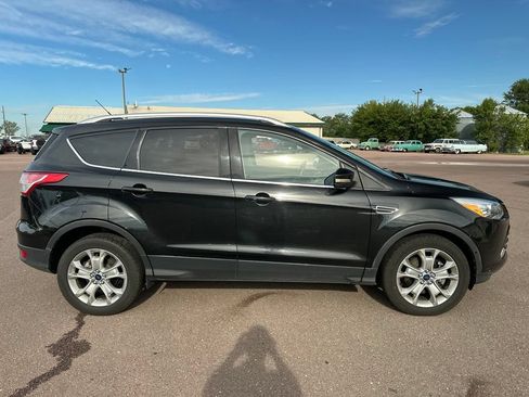 Used 2015 Ford Escape Titanium w/ Equipment Group 301A AWD/4WD image 35