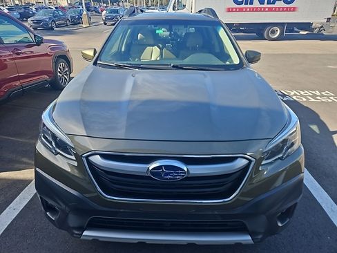 Used 2021 Subaru Outback Limited XT image 3
