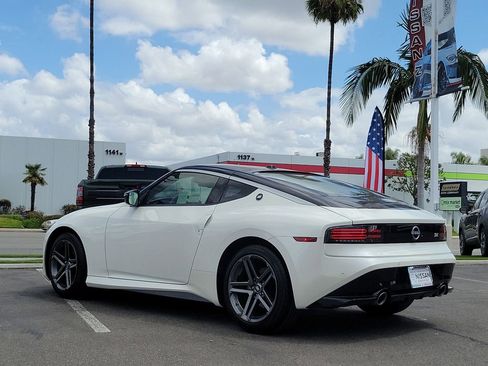 New 2026 Nissan Z Sport w/ Floor Mat Package RWD image 2