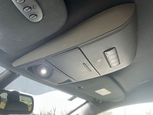 Used 2019 Dodge Grand Caravan GT image 29