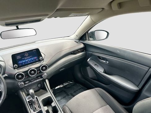 Used 2025 Nissan Sentra SR image 25