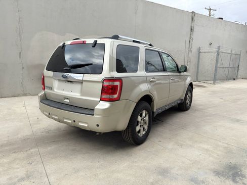 Used 2012 Ford Escape Limited image 9