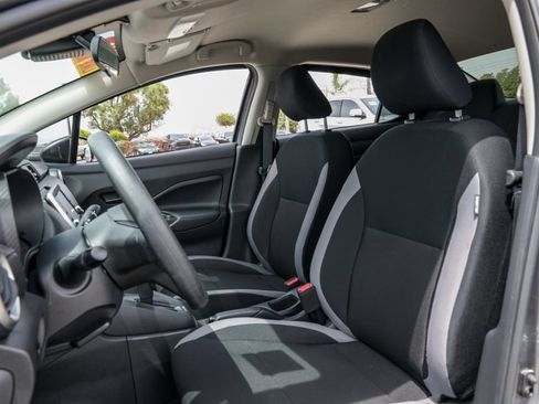 Used 2025 Nissan Versa S w/ Trunk Package FWD image 18