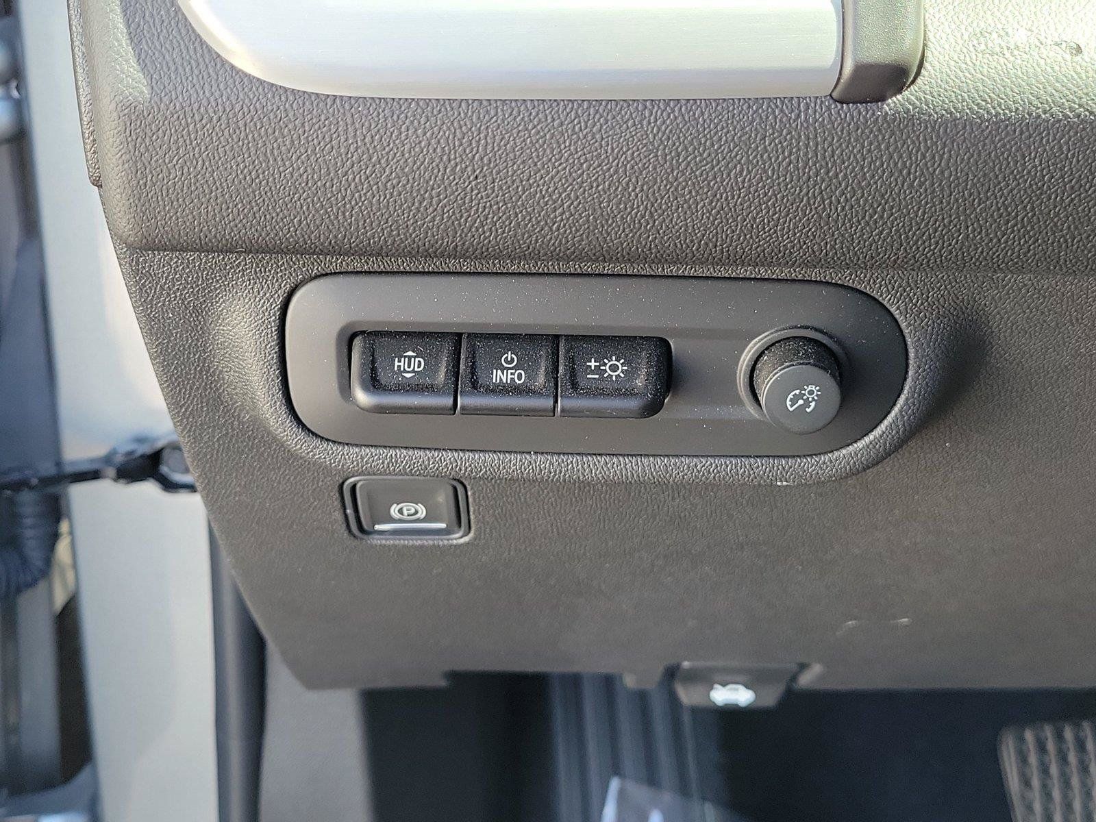 Used 2024 GMC Terrain SLT w/ Infotainment Package II AWD/4WD image 21