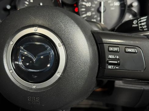 Used 2015 MAZDA MX-5 Miata Club RWD image 23