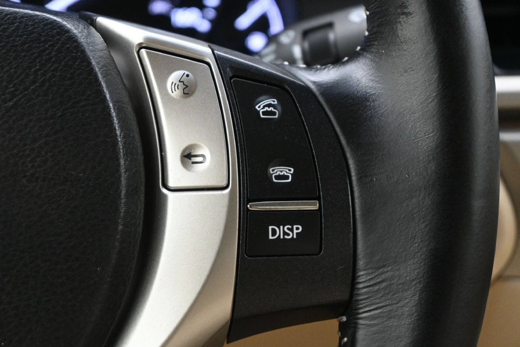 Used 2015 Lexus ES 350 w/ Premium Package FWD image 8