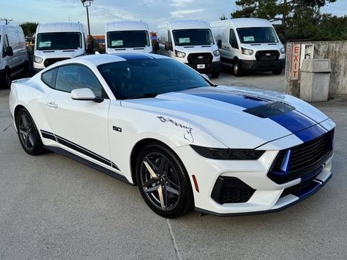 Used 2024 Ford Mustang GT Premium w/ California Special Package RWD image 3