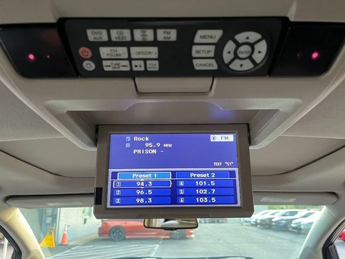 Used 2016 Honda Odyssey Touring image 38